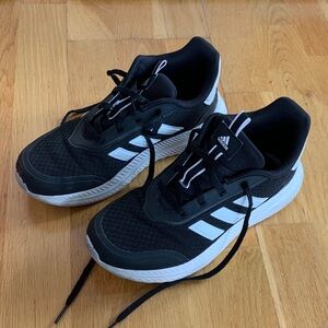 Adidas unisex x_plr sneakers. Size 4.5 big kid